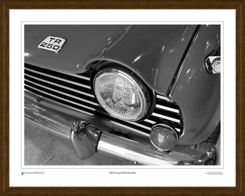 1968 Triumph TR250 Roadster / CPA111B / Black and White
