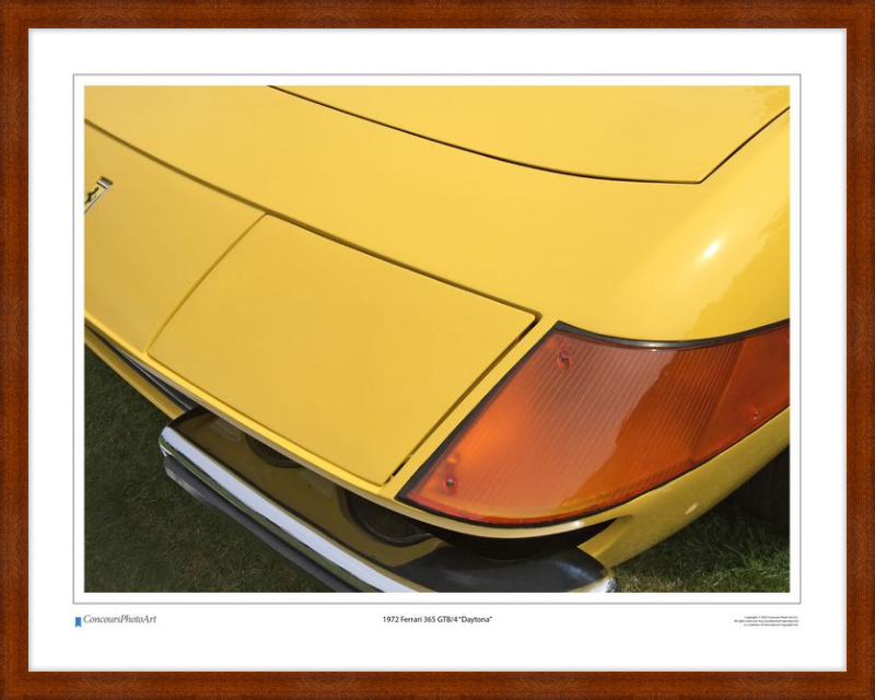 1972 Ferrari 365 GTB/4 “Daytona” / CPA205A / Color Image