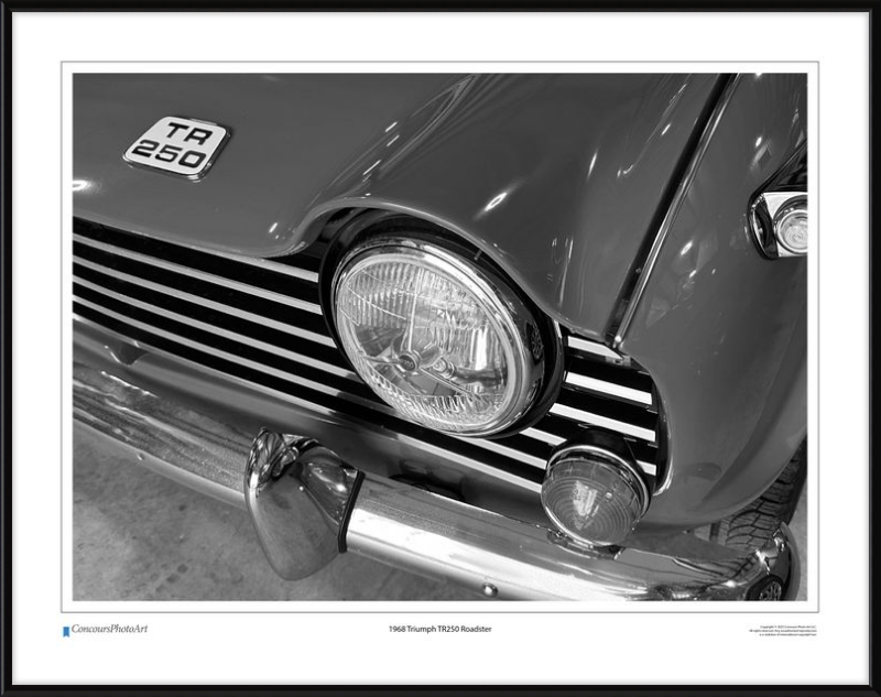 1968 Triumph TR250 Roadster / CPA111B / Black and White