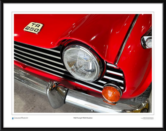 1968 Triumph TR250 Roadster / CPA111A / Color Image