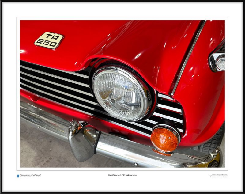 1968 Triumph TR250 Roadster / CPA111A / Color Image