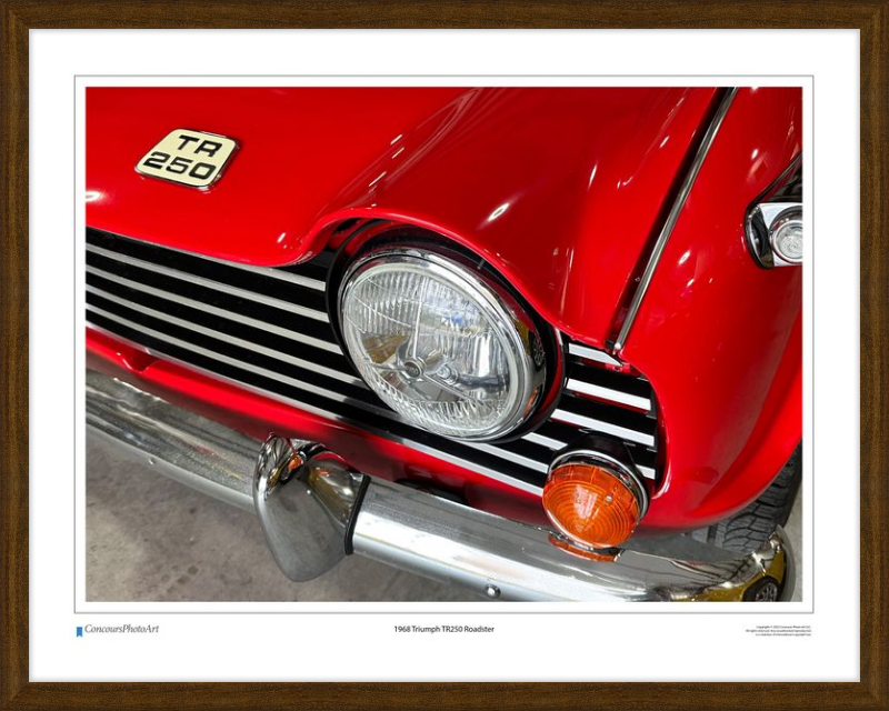 1968 Triumph TR250 Roadster / CPA111A / Color Image