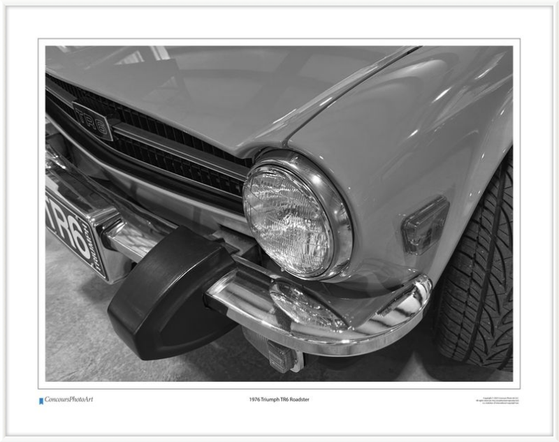 1976 Triumph TR6 Roadster / CPA109B / Black and White