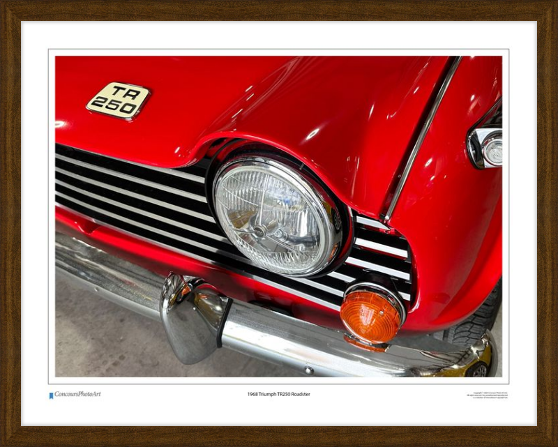 1968 Triumph TR250 Roadster / CPA111A / Color Image